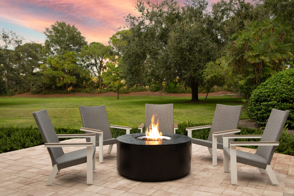 outdoor firepit