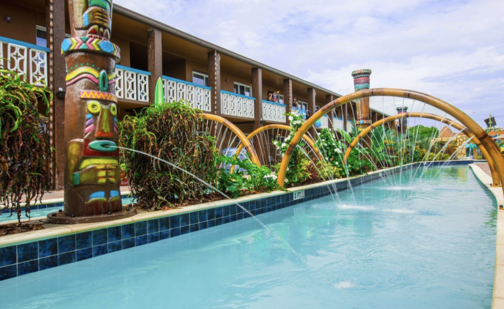 lazy river